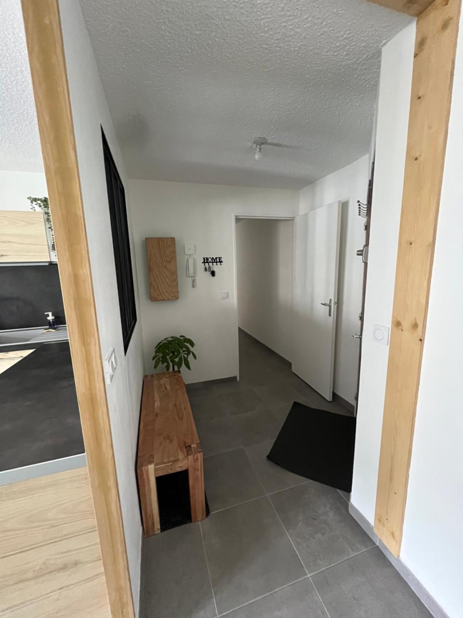 Spacieux Et Confortable - Centre Ville De Briancon - Serre-Chevalier - Garage Et Wifi Extérieur photo